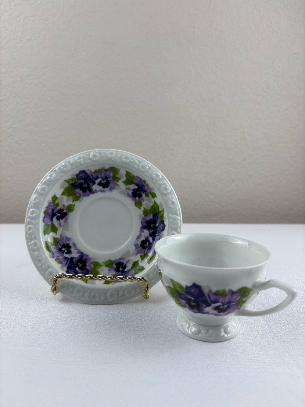 Classic Rose Collection Rosenthal Group with Pansy Demitasse Cup and Saucer
